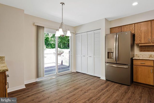 11814 BLUE SPRUCE RD, Reston, VA 20191