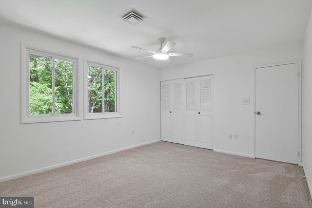 11814 BLUE SPRUCE RD, Reston, VA 20191