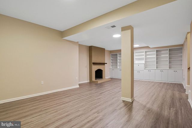 11814 BLUE SPRUCE RD, Reston, VA 20191