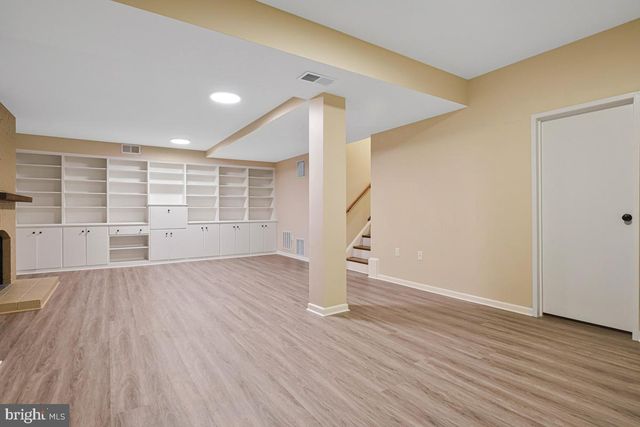11814 BLUE SPRUCE RD, Reston, VA 20191