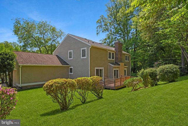 11814 BLUE SPRUCE RD, Reston, VA 20191