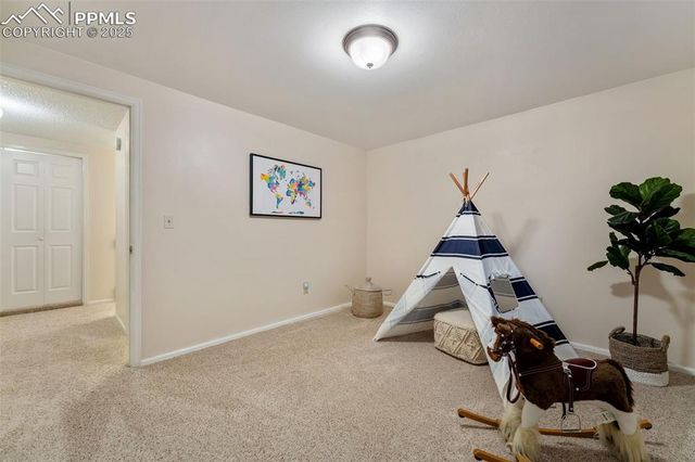 1725 Applewood Ridge Court, Colorado Springs, CO 80918