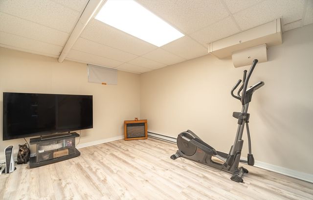 7 Bunker Cir, East Longmeadow, MA 01108