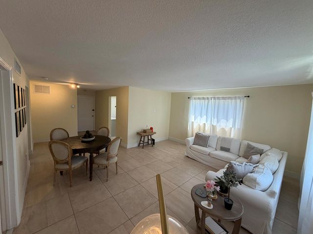 1020 94th Street 403, Bay Harbor Islands, FL 33154