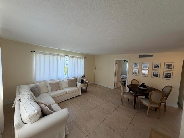 1020 94th Street 403, Bay Harbor Islands, FL 33154