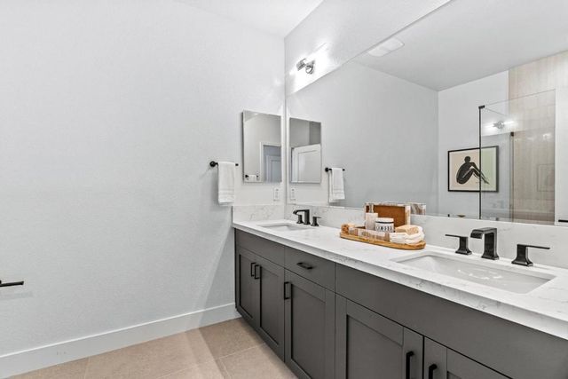 943 Woodside Road, Redwood City, CA 94061