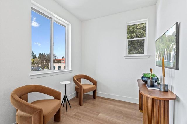 943 Woodside Road, Redwood City, CA 94061