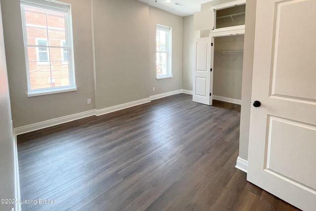 177 Pope St 201, Louisville, KY 40206