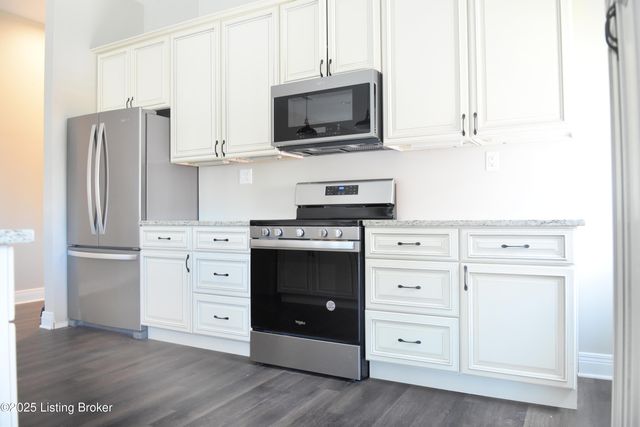 177 Pope St 201, Louisville, KY 40206