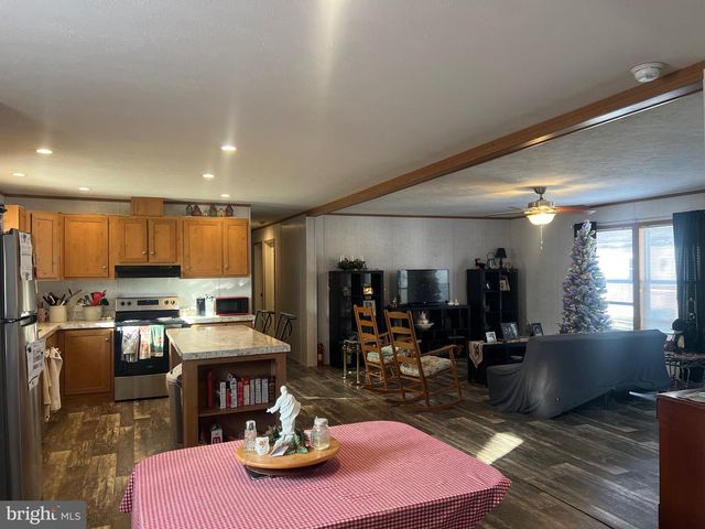 44 STONY CHASE DR, Elkton, MD 21921