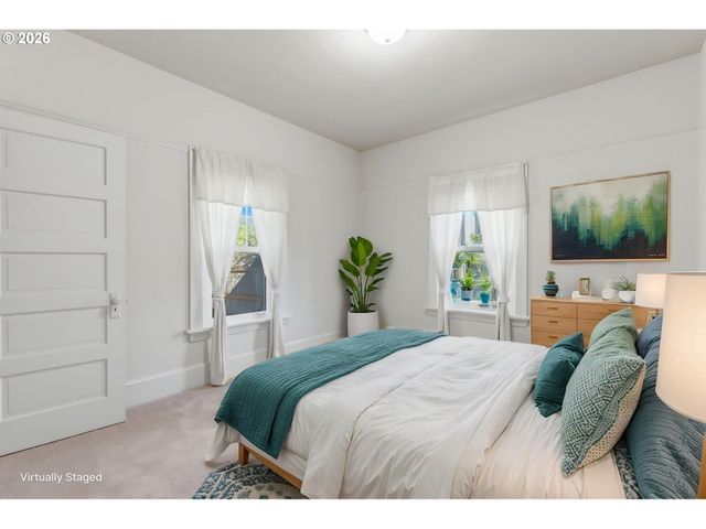 2310 Sw DOLPH Ct, Portland, OR 97219