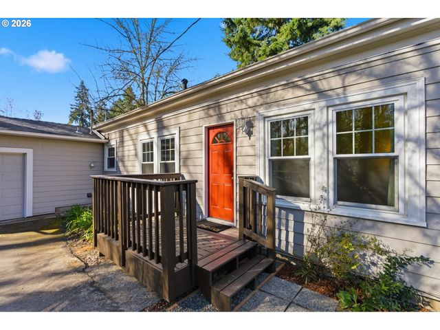 2310 Sw DOLPH Ct, Portland, OR 97219