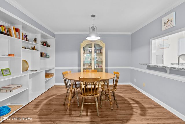 3307 Colonial Manor Cir UNIT 6B, Louisville, KY 40218