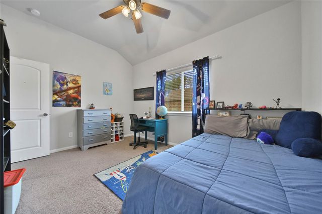 231 Road 6613, Dayton, TX 77535