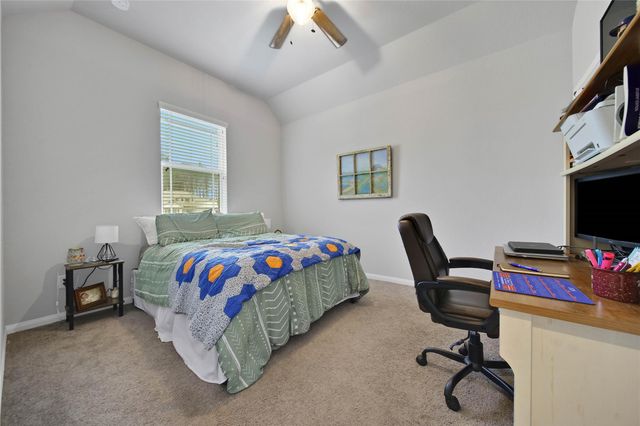 231 Road 6613, Dayton, TX 77535