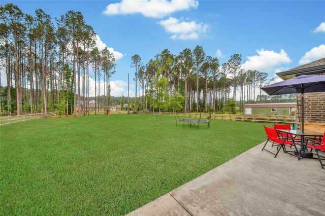 231 Road 6613, Dayton, TX 77535