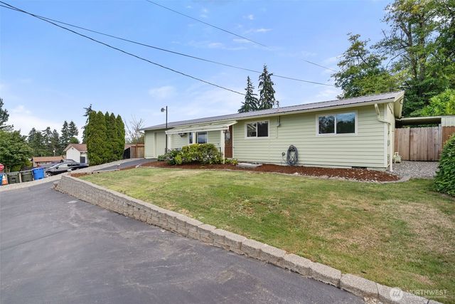 11833 SE 272nd Place, Kent, WA 98030