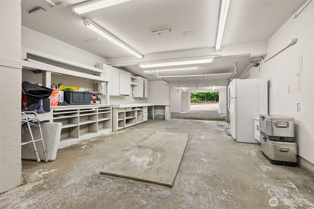 11833 SE 272nd Place, Kent, WA 98030
