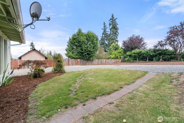 11833 SE 272nd Place, Kent, WA 98030
