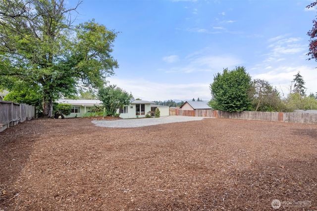 11833 SE 272nd Place, Kent, WA 98030