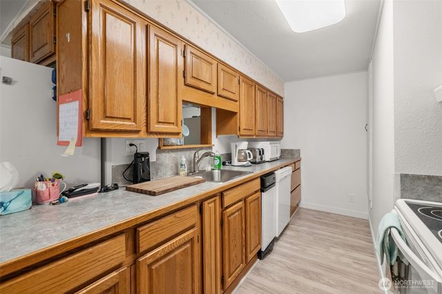 11833 SE 272nd Place, Kent, WA 98030