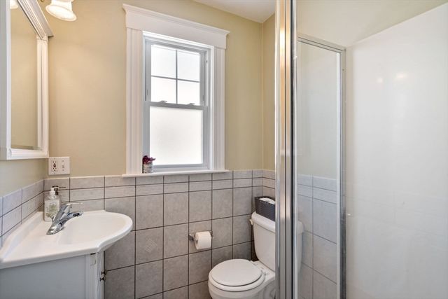 5 Breck Ave 3, Boston, MA 02135