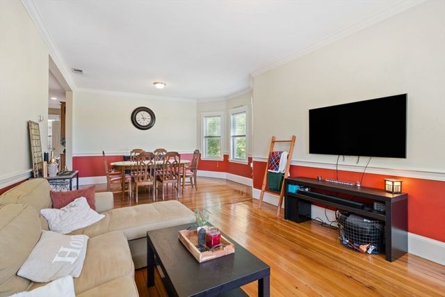 5 Breck Ave 3, Boston, MA 02135