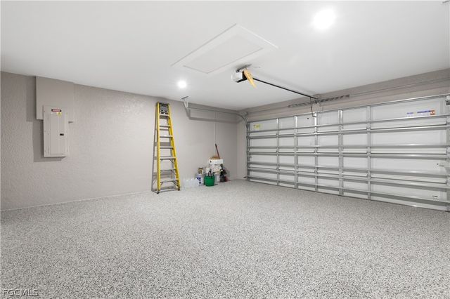 1027 NW 19th ST, Cape Coral, FL 33993