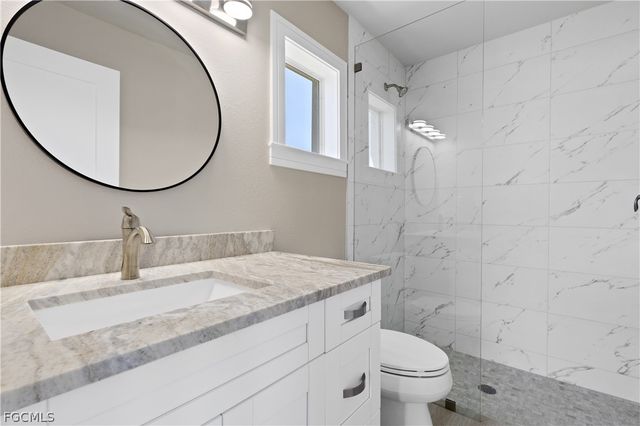 1027 NW 19th ST, Cape Coral, FL 33993