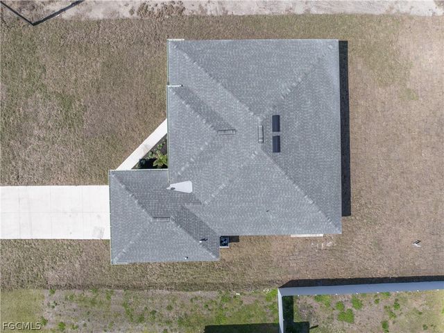 1027 NW 19th ST, Cape Coral, FL 33993