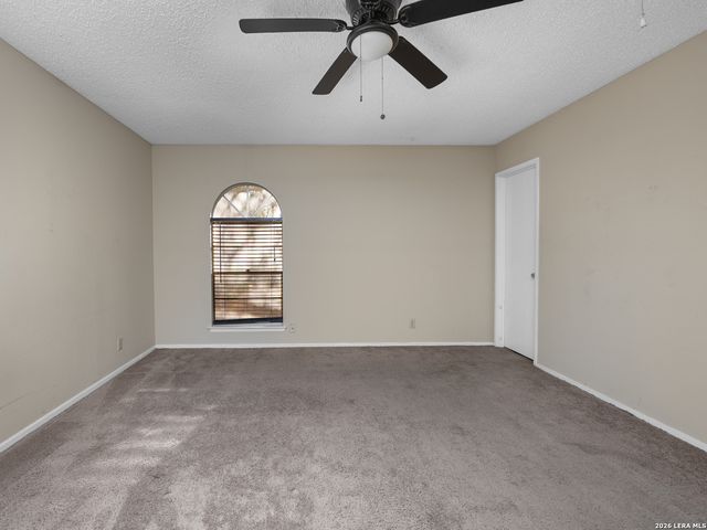 8307 lou gehrig, San Antonio, TX 78240