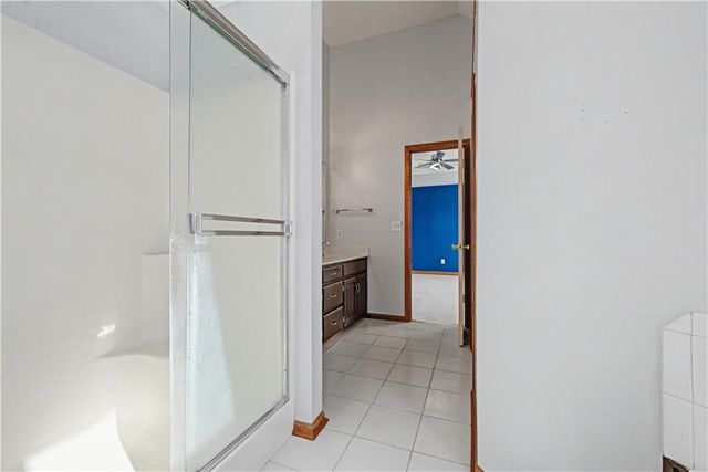 1225 SE 12TH Street, Lee's Summit, MO 64081