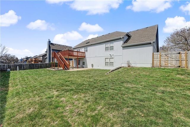 1225 SE 12TH Street, Lee's Summit, MO 64081