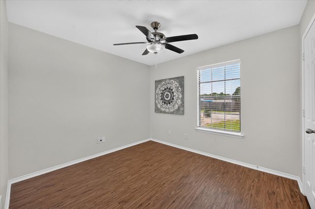 7717 Dove Court, Watauga, TX 76148