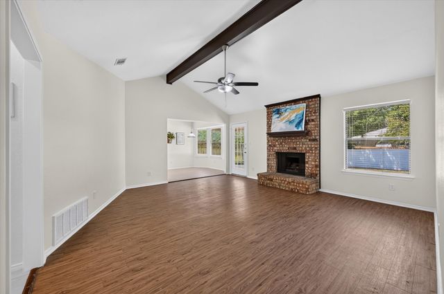 7717 Dove Court, Watauga, TX 76148