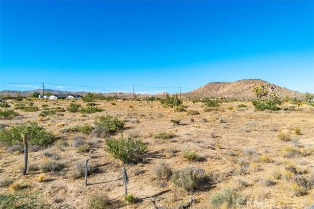 0 Contour Terrace Road, Pioneertown, CA 92268