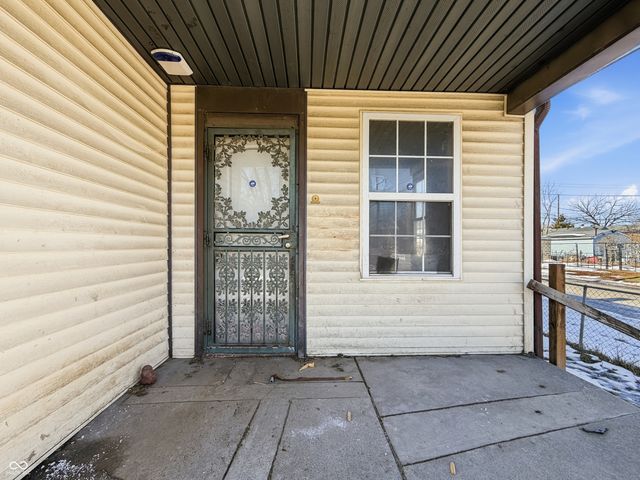 302 S Holmes Avenue, Indianapolis, IN 46222