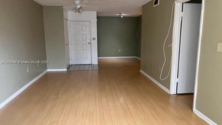 2820 N Oakland Forest Dr 106, Oakland Park, FL 33309