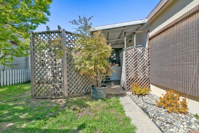 715 Mission Street, Santa Cruz, CA 95060