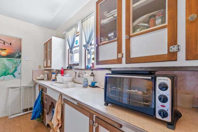 715 Mission Street, Santa Cruz, CA 95060