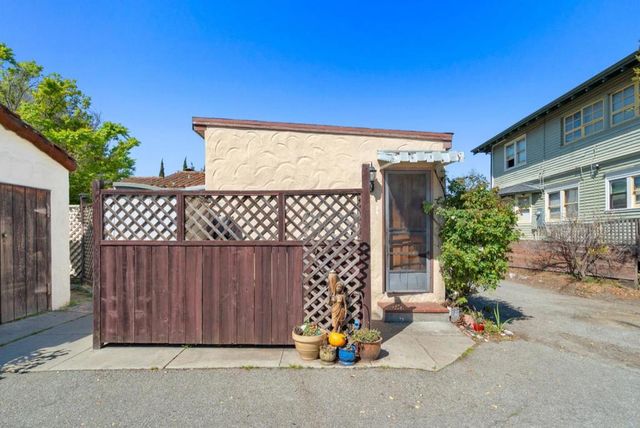 715 Mission Street, Santa Cruz, CA 95060