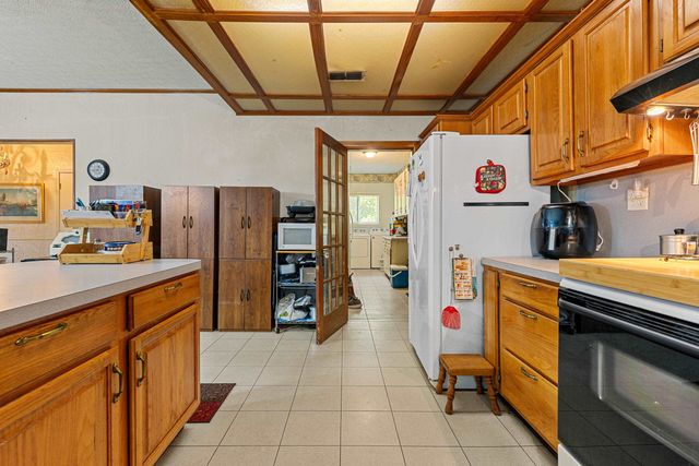 1383 Bailey Cutoff, Marshall, TX 75670