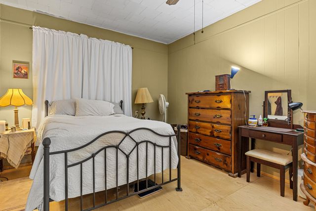 1383 Bailey Cutoff, Marshall, TX 75670