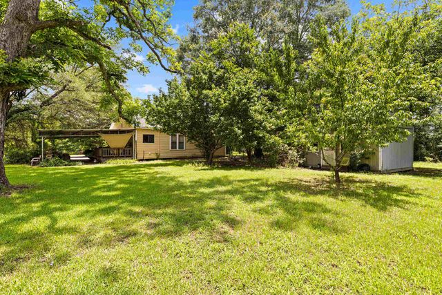 1383 Bailey Cutoff, Marshall, TX 75670