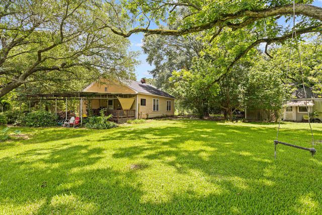 1383 Bailey Cutoff, Marshall, TX 75670