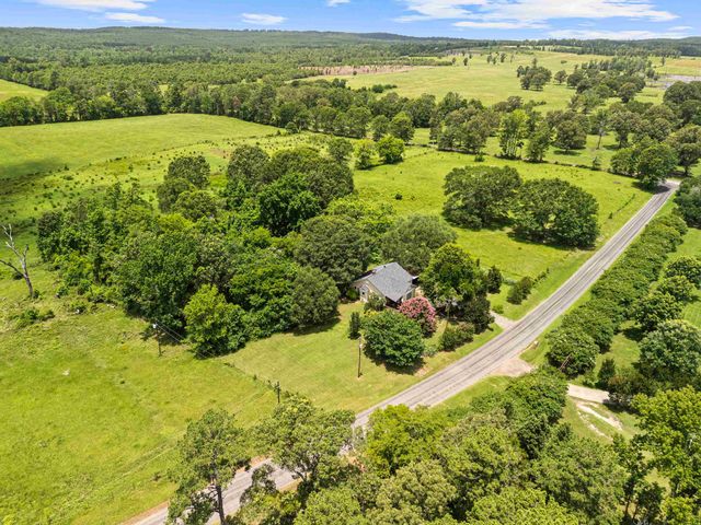 1383 Bailey Cutoff, Marshall, TX 75670