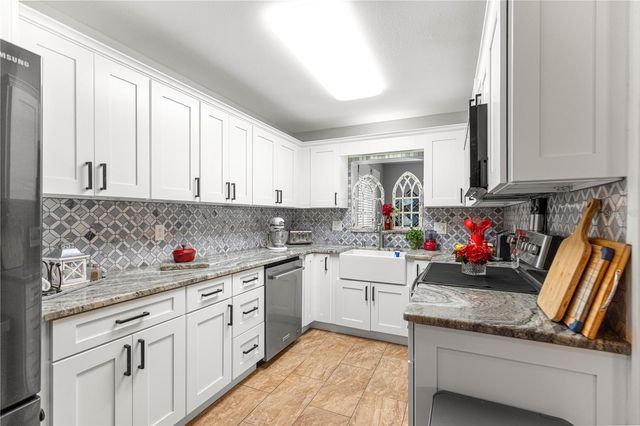 8874 SW 95TH STREET E, Ocala, FL 34481