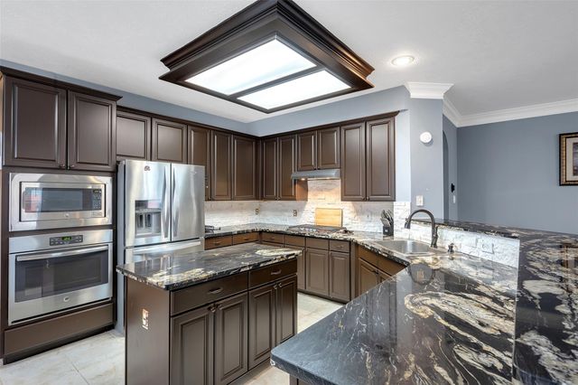 9407 Sundance Drive, Pearland, TX 77584