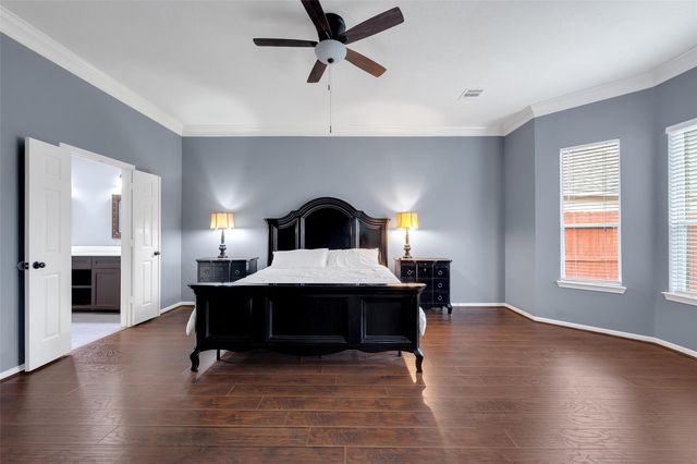 9407 Sundance Drive, Pearland, TX 77584