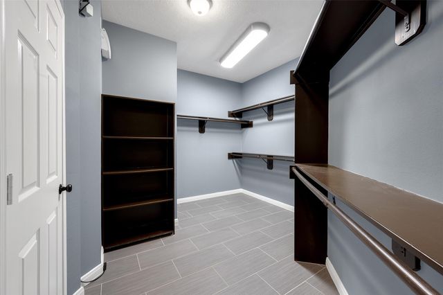 9407 Sundance Drive, Pearland, TX 77584